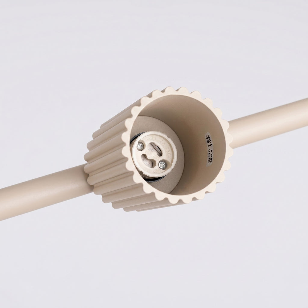 Lustre Karbon rampe 4 spots aluminium beige GU10 vue rapprochée