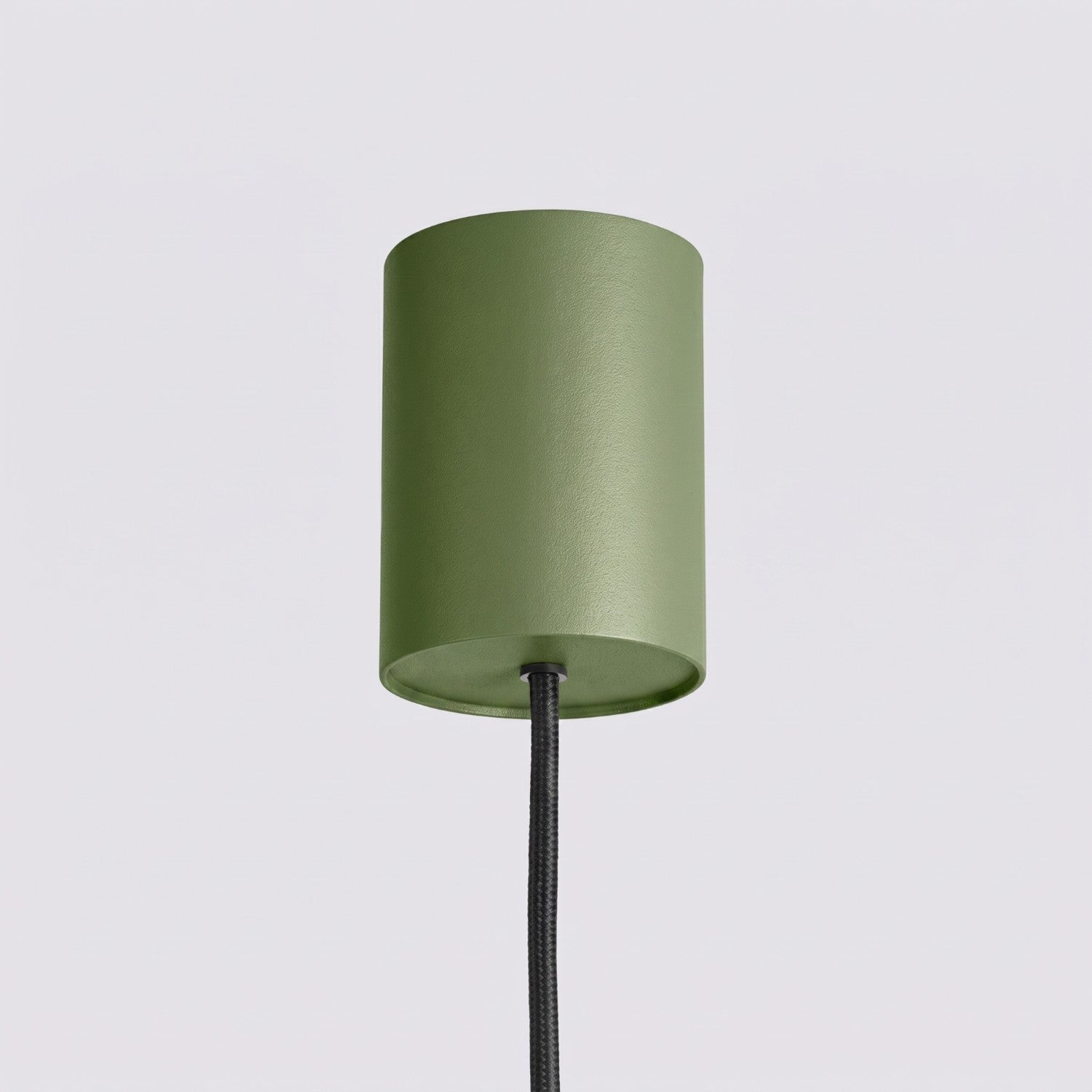 Lustre Karbon rampe 4 spots aluminium vert olive GU10 en situation