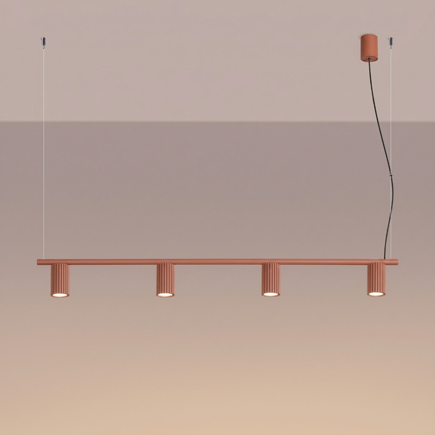 Lustre Karbon rampe 4 spots aluminium rouge ocre GU10 vue de trois quarts