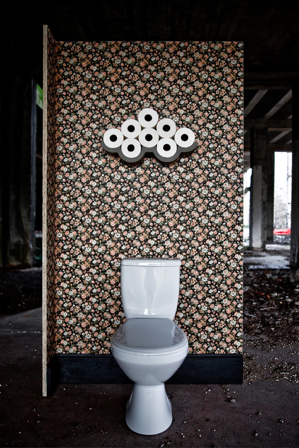 Porte-papier toilette en béton Cloud 55 cm en situation 8