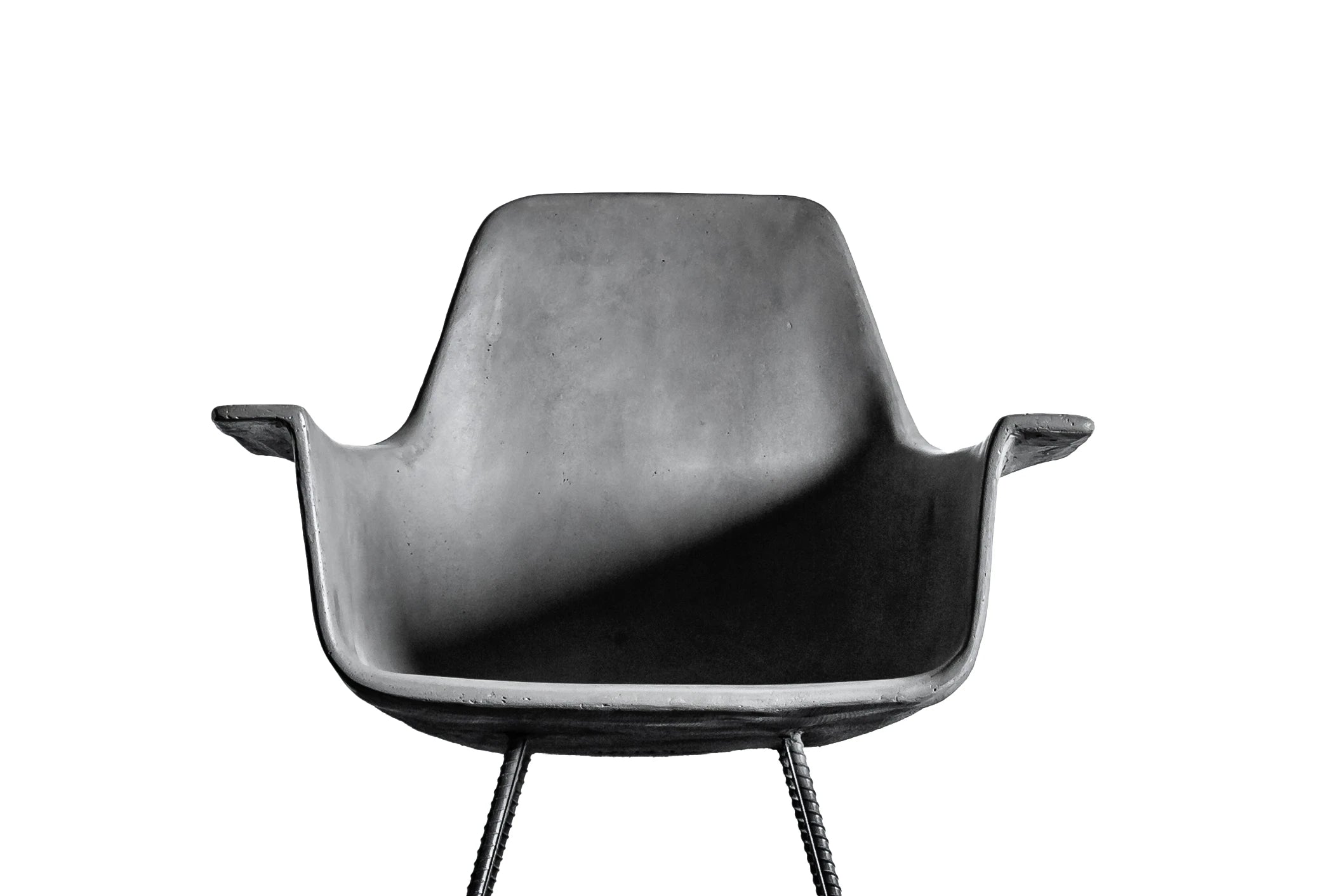 Fauteuil en béton Hauteville gris naturel en situation 3