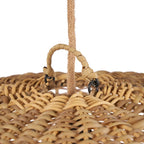 Détail du sommet de l'abat-jour Cloche avec son arche tressée ses deux anneaux métalliques et le cordon en jute