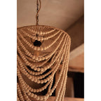 Abat-jour de lustre Wooden Bead en perles de bois naturel en situation