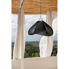 Abat-jour de suspension Cloud en rotin noir 60 cm en situation