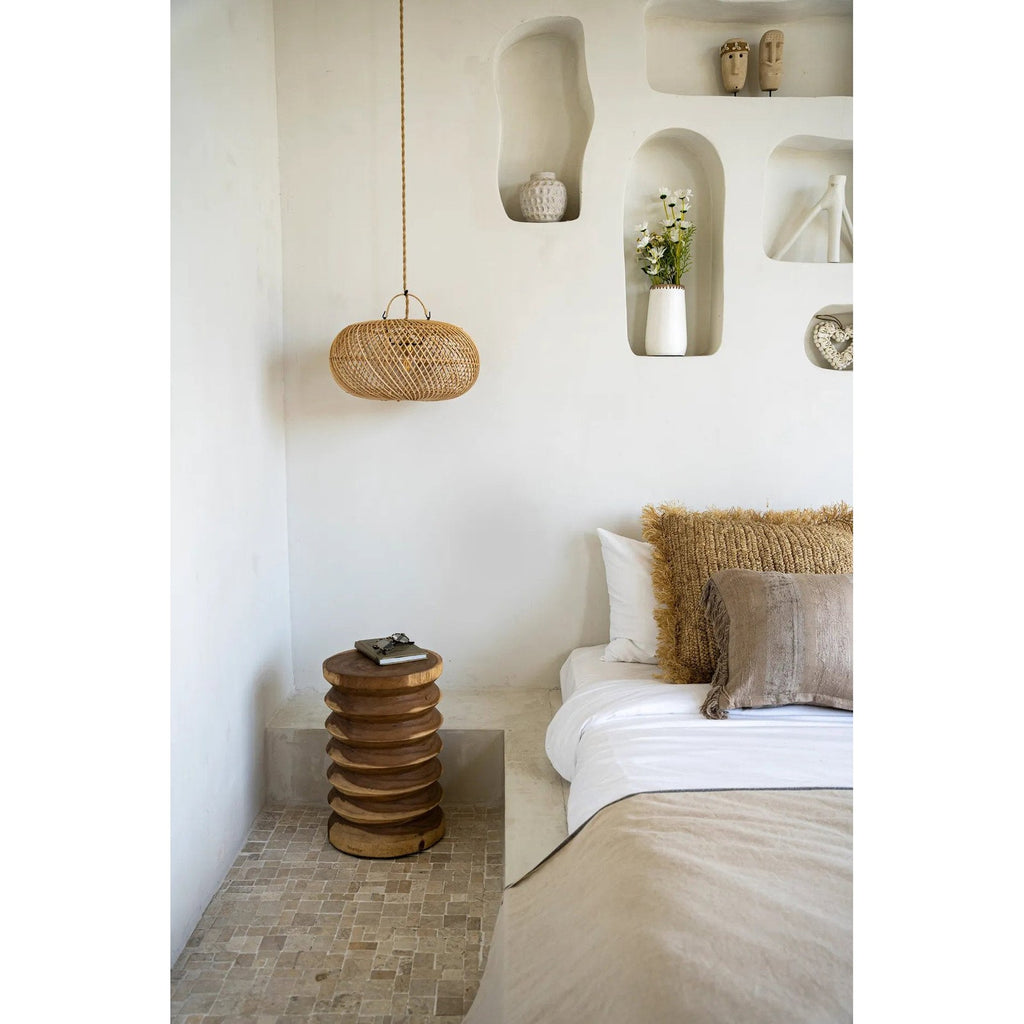 Abat-jour de suspension Wholly en rotin naturel 40 cm en situation