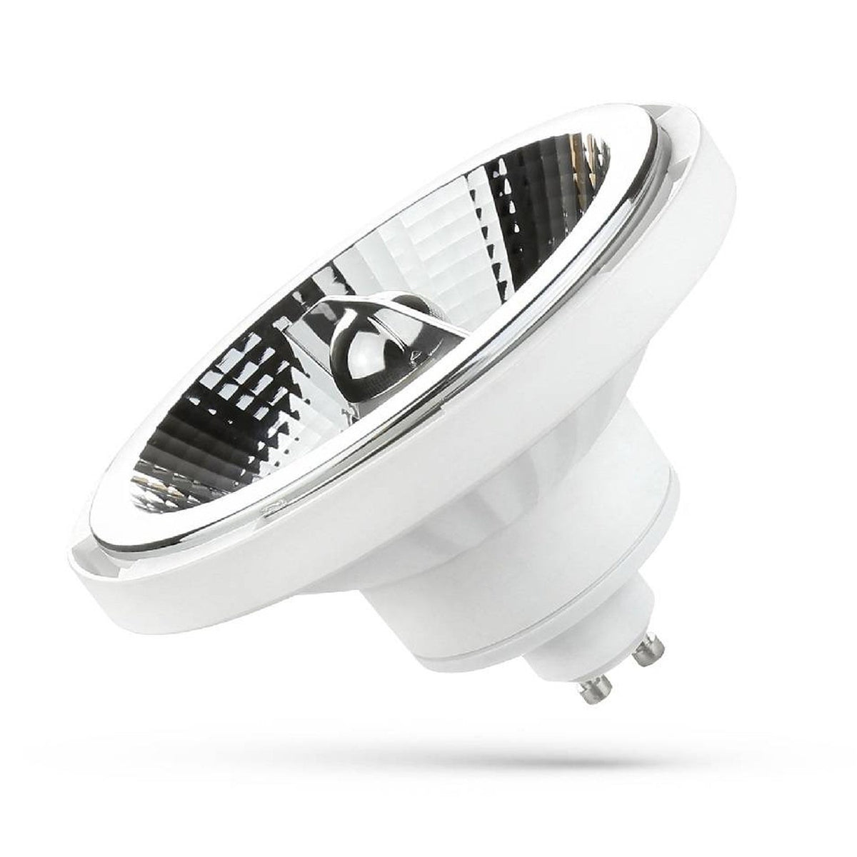 Ampoule LED GU10 à large réflecteur à facettes vue de trois quarts avec son culot à deux ergots