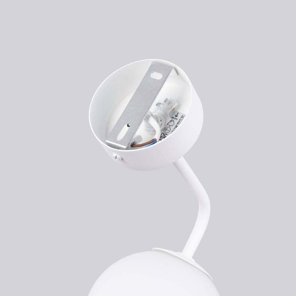 Applique Astral 1 boule opale acier blanche G9, détail de la structure