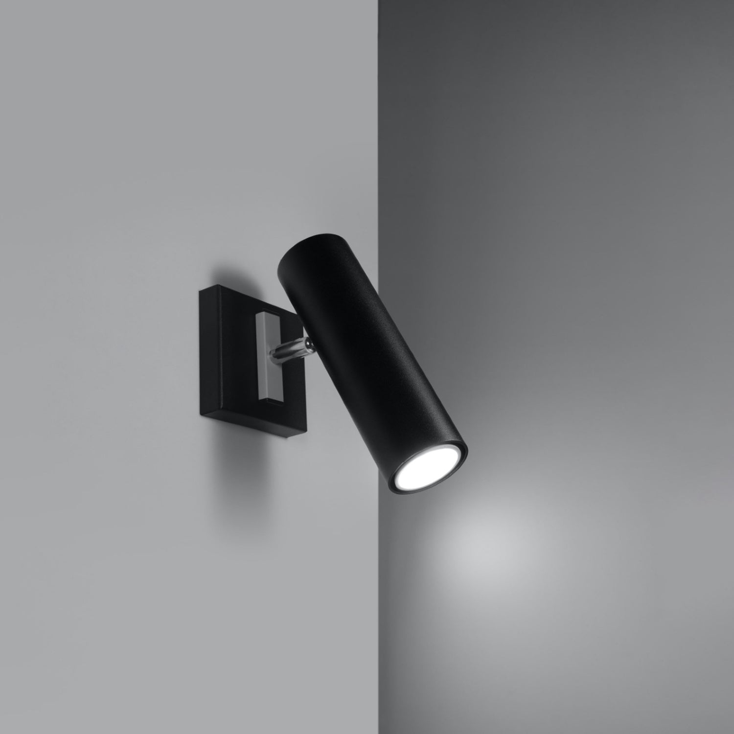 Applique Direzione acier noir allumée, faisceau orientable