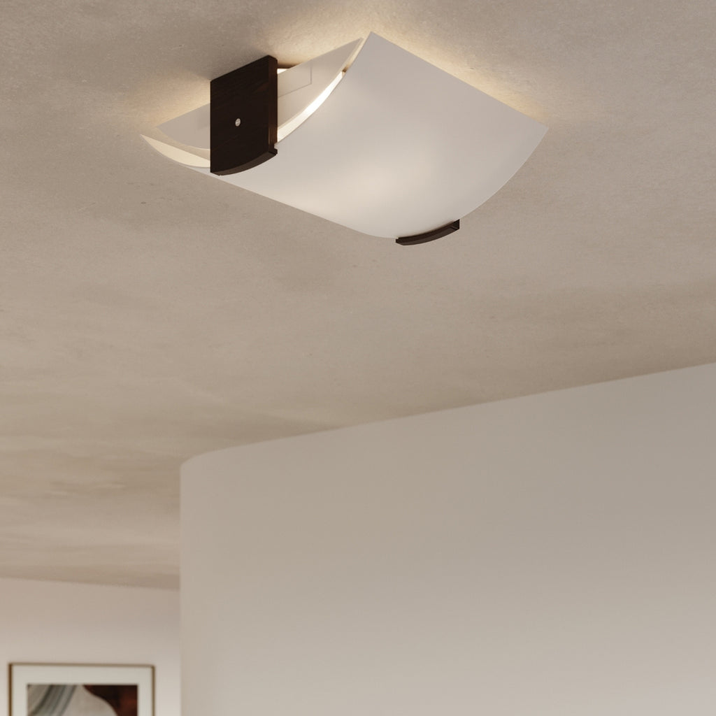 Applique Emilio dans un intérieur lumineux