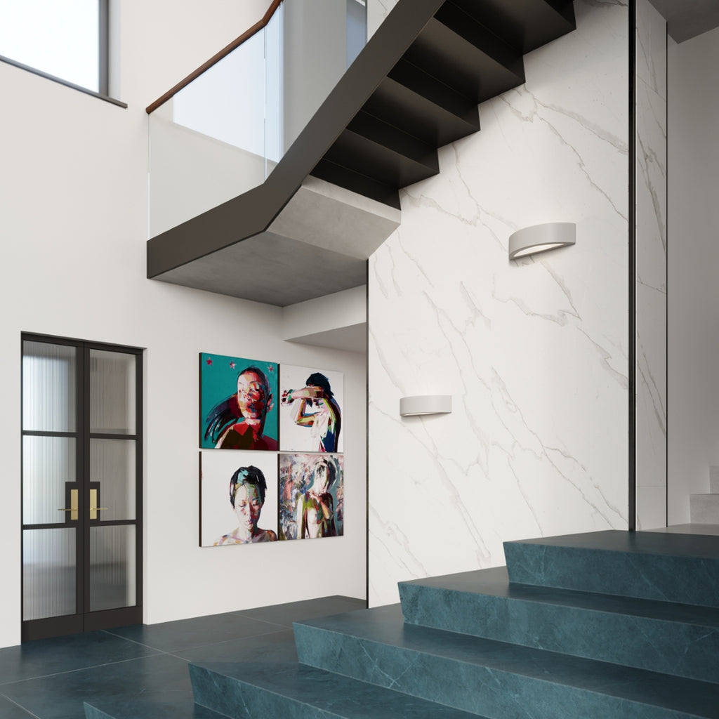 Applique Atena en céramique grise dans un intérieur contemporain