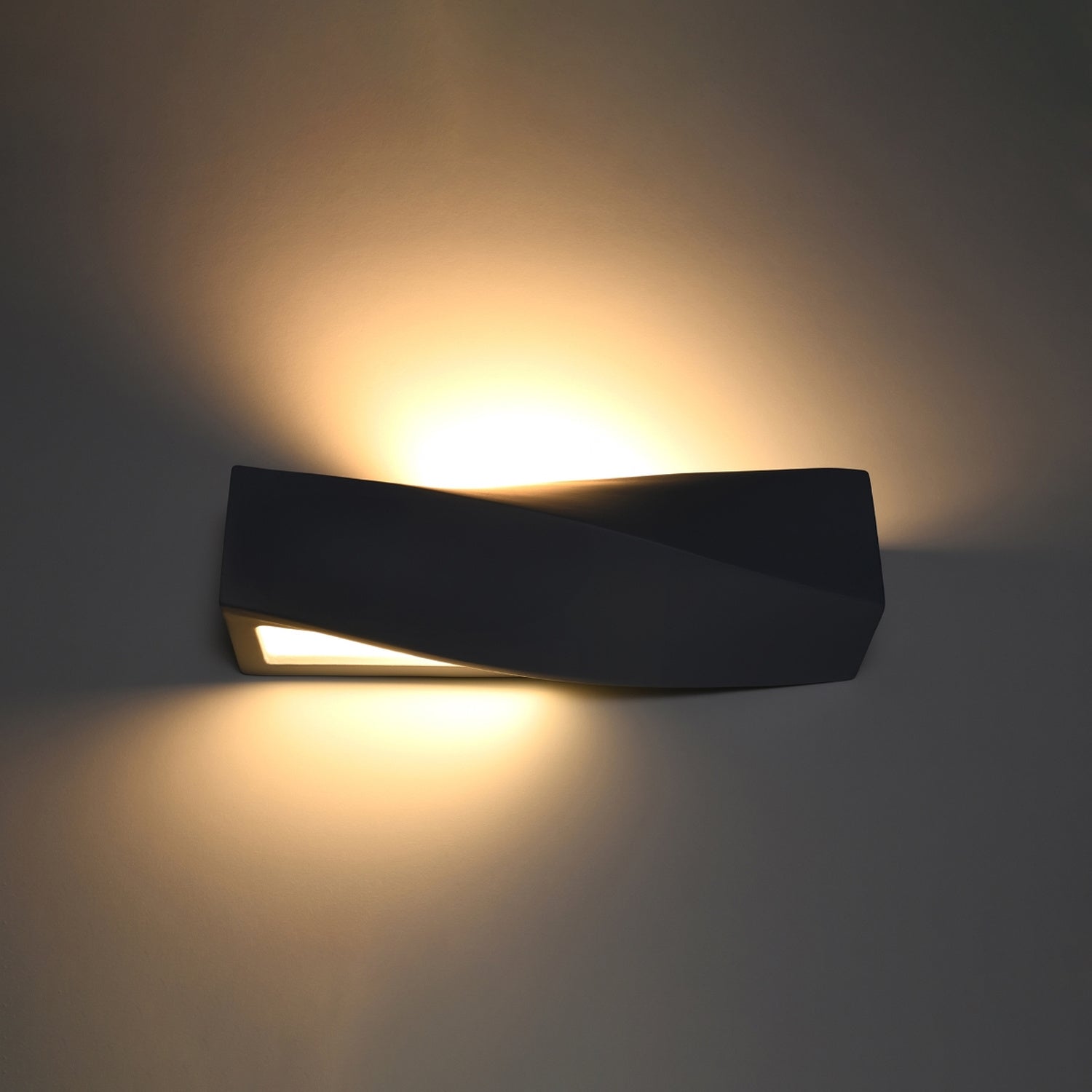 Applique Sigma en céramique noire allumée, lumière vers le haut et vers le bas