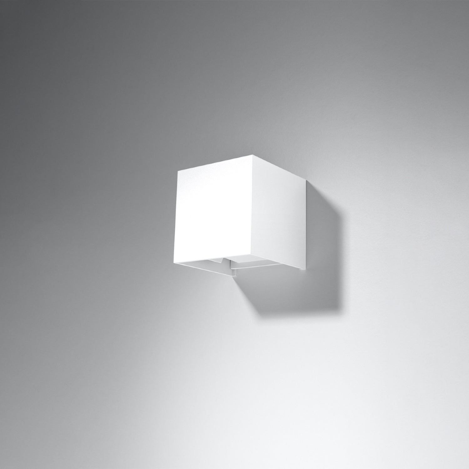 Applique Luca en aluminium blanc vue de profil