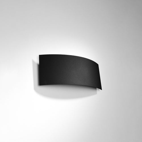 Applique Magnus acier noir, détail de la courbe