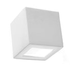 Applique murale cube Leo céramique blanche vue de trois quarts avec son verre en face inférieure
