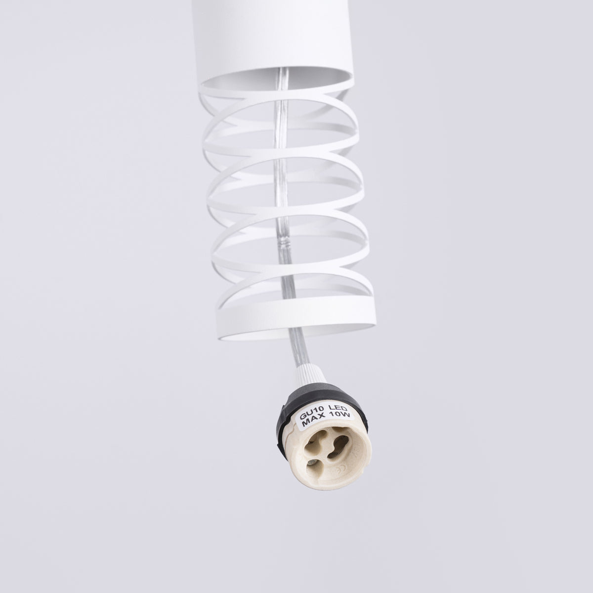 Douille GU10 marquée LED max 10 W au bas du tube ajouré de l'applique Lami