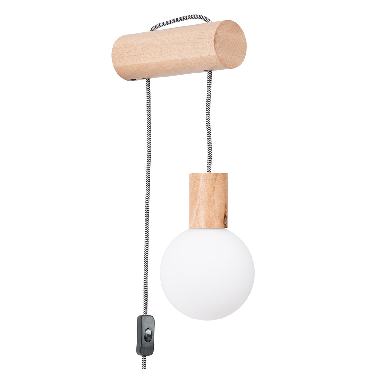Applique murale Nimbi support en hêtre câble tressé noir et blanc et globe en verre opale sur fond blanc