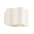 Applique murale ondulée Ovio laque beige vue de trois quarts sur fond blanc