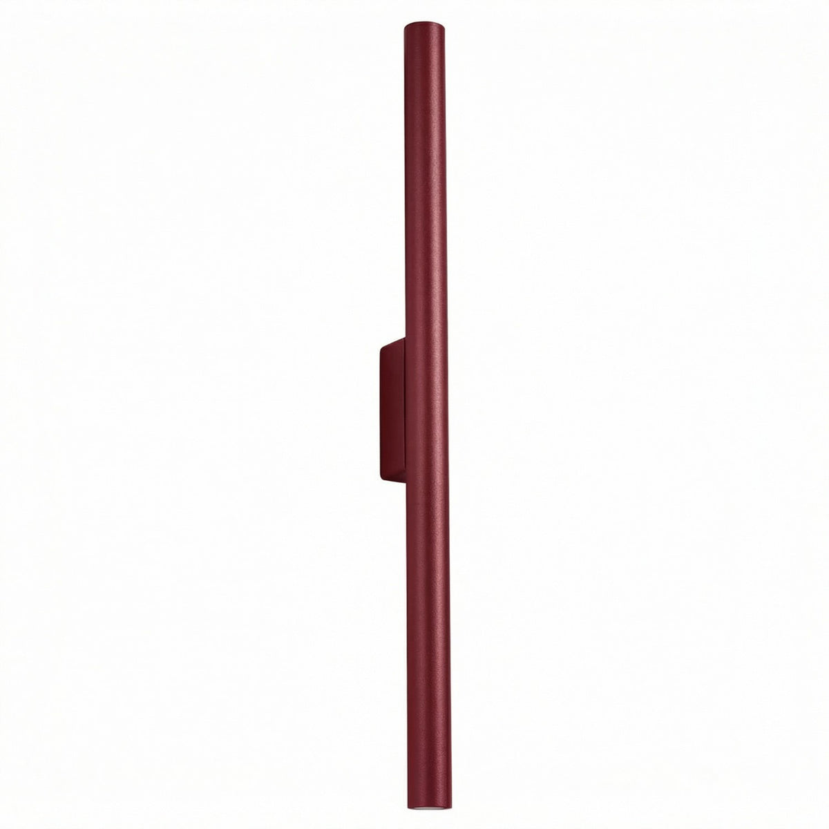 Applique murale tube Pastelo en laque bordeaux avec sa platine à mi-hauteur sur fond blanc