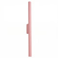 Applique murale tube Pastelo en laque rose avec sa platine à mi-hauteur sur fond blanc