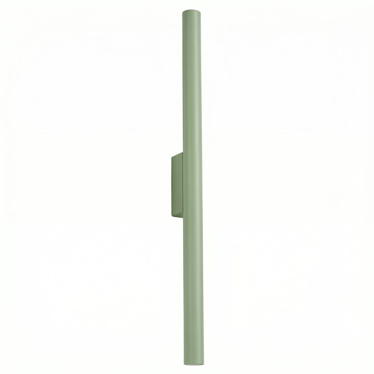 Applique murale tube Pastelo en laque vert sauge avec sa platine à mi-hauteur sur fond blanc