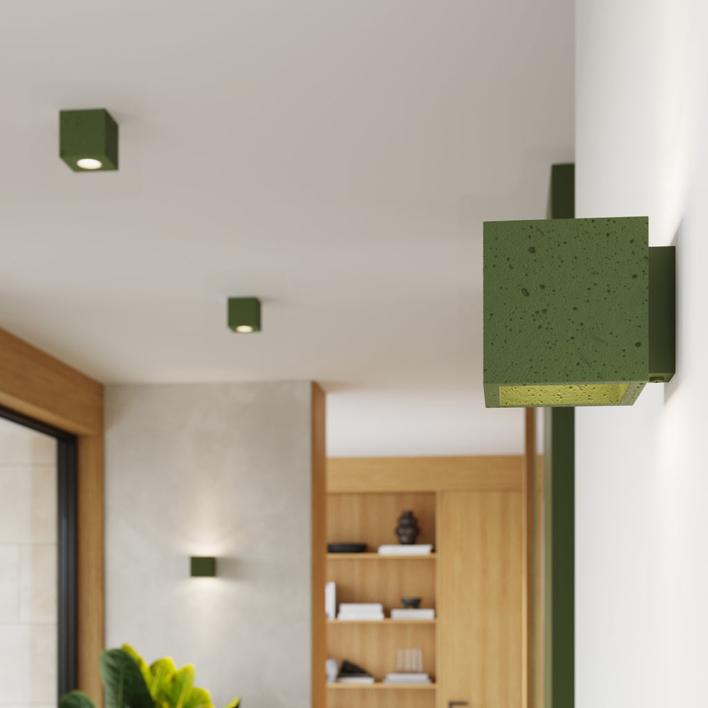 Applique Quad béton vert olive G9 en situation