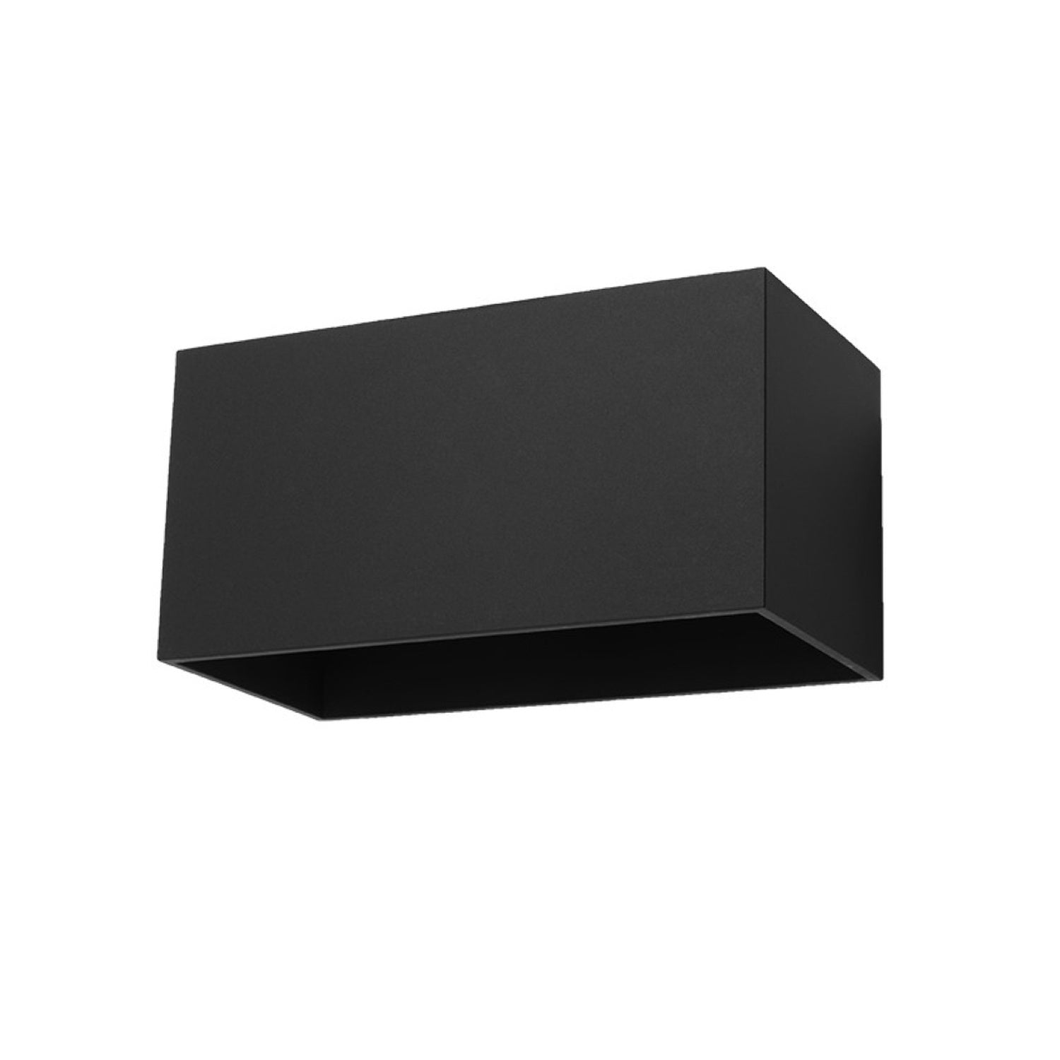 Applique Quad Maxi, un grand caisson rectangulaire en aluminium noir
