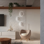 Applique Senses acier blanc en situation dans un salon