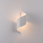 Applique Talassa acier blanc G9 allumée, halo indirect sur le mur