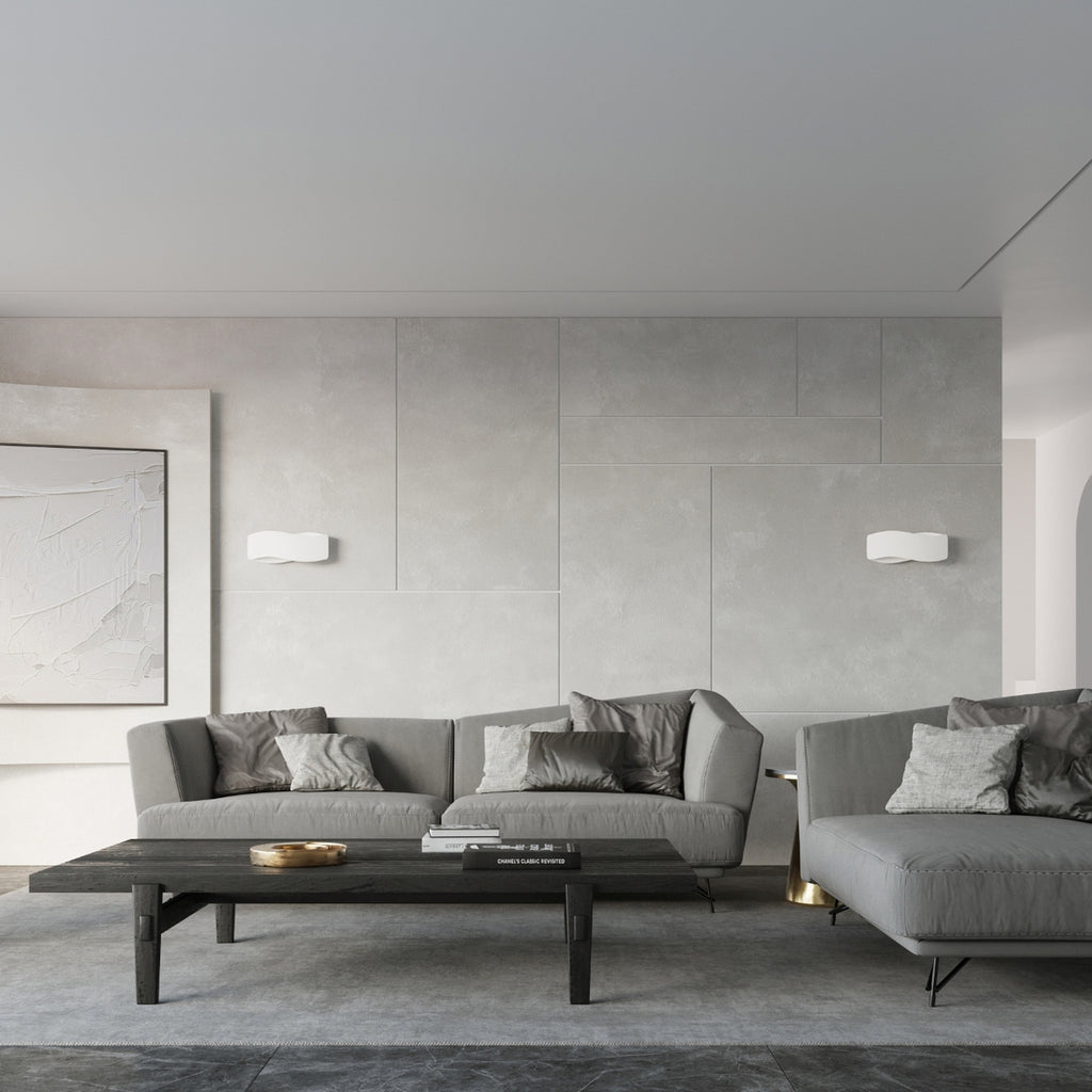 Applique Tila 40 acier blanc dans un salon contemporain