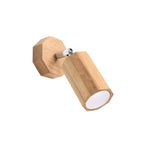 Applique Zeke chêne, spot orientable en chêne à pans sur base octogonale