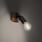 Applique Zuca bois et acier noir E27 allumée, ampoule E27 apparente