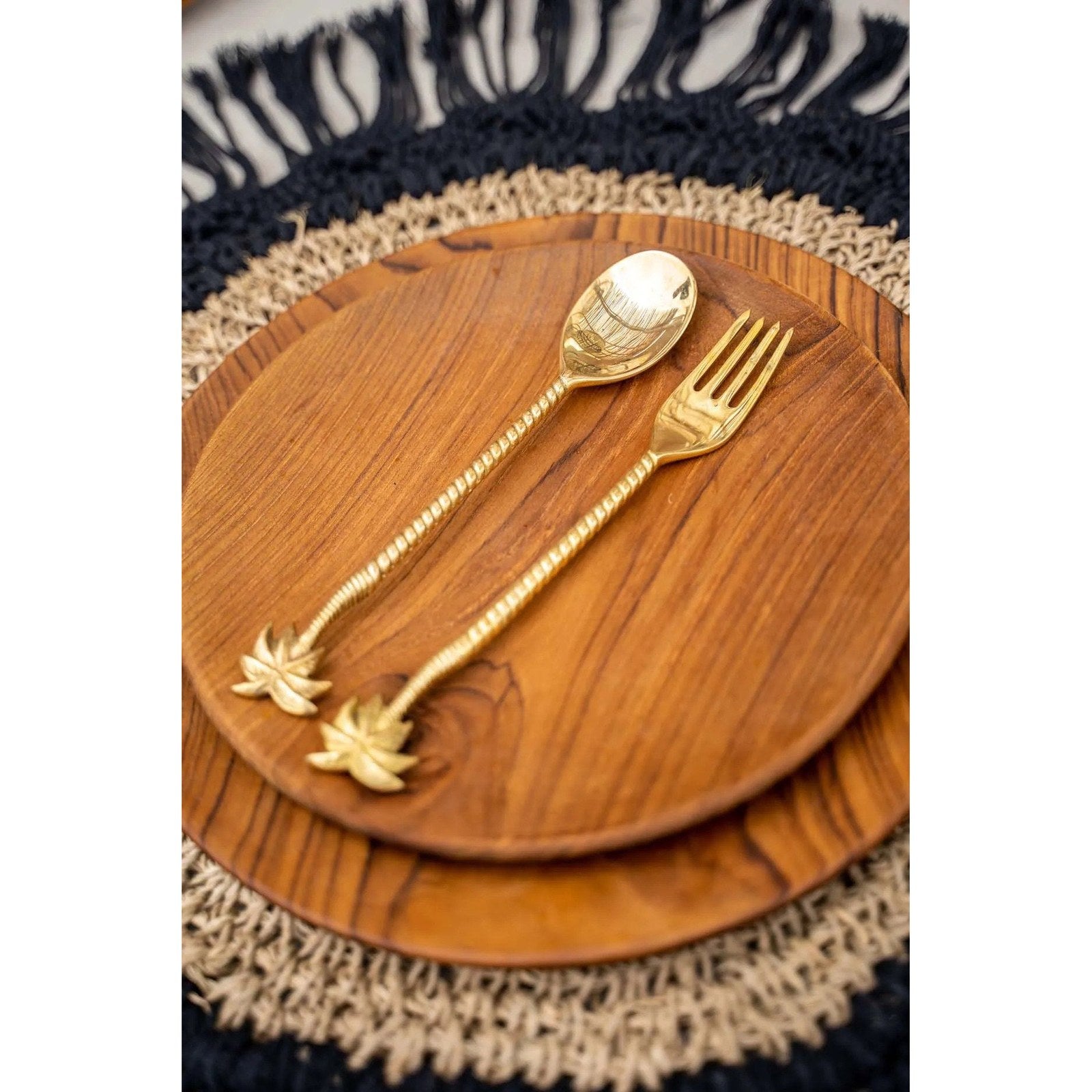 Assiette ronde en teck massif 30 cm, vue 3