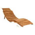 Bain de soleil Arrieta teck naturel vue 3/4, forme ondulée ergonomique dossier relevé
