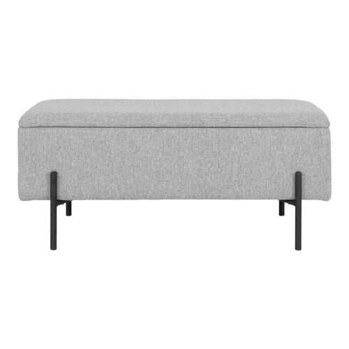 Banc coffre Watford gris clair vue de face pieds métal noir mat structure industrielle 95 cm