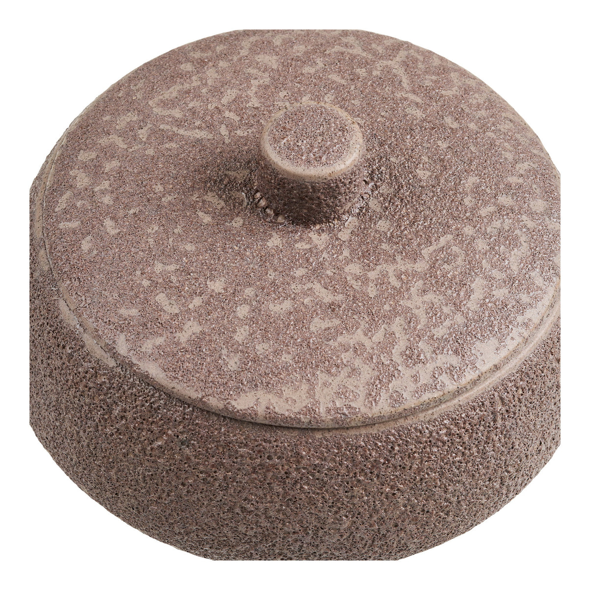 Couvercle de la boîte décorative brune vu de dessus avec son bouton et ses marbrures claires