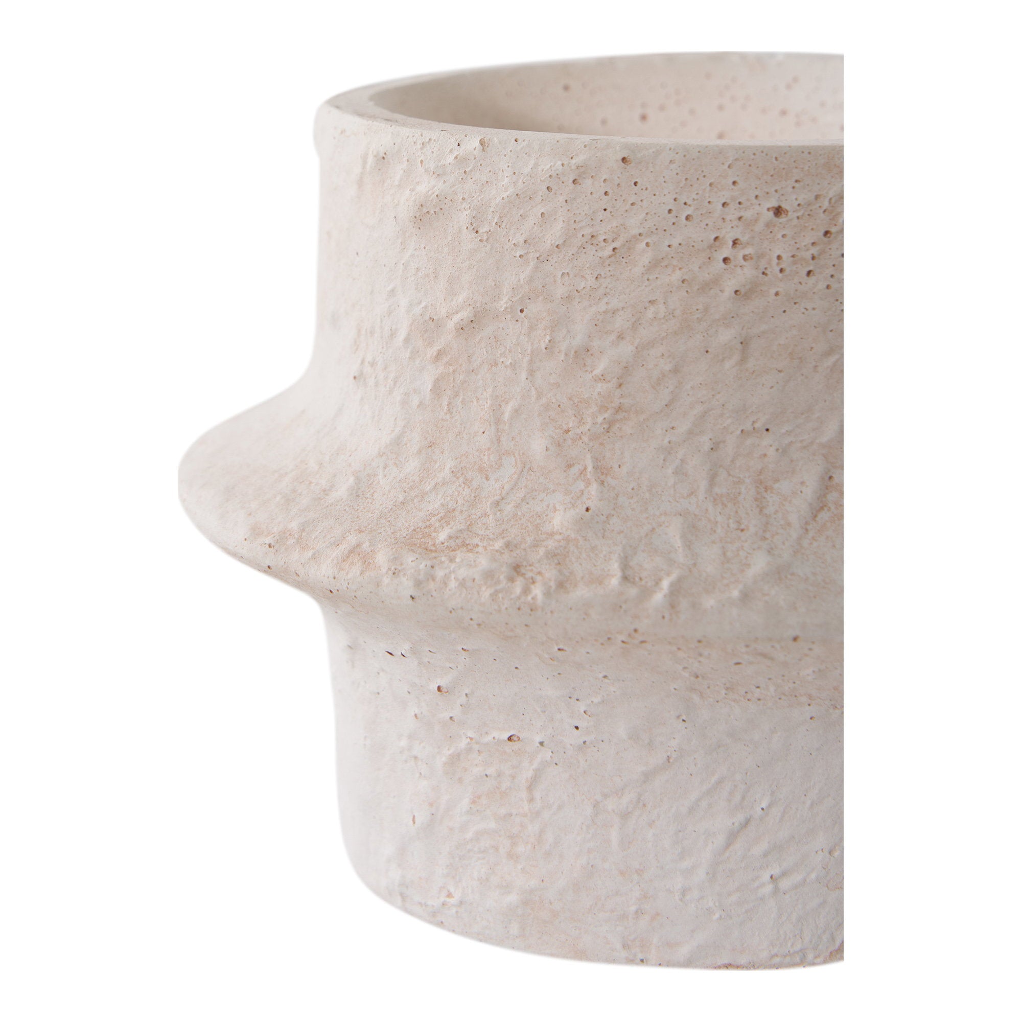 Détail gorge et base bougeoir ciment blanc petit modèle surface brute rosé naturel