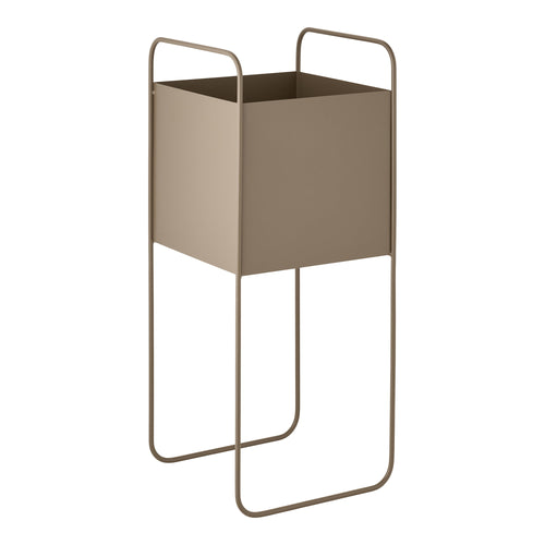 Cache-pot carré taupe sur pied haut filaire acier vue trois quarts fond blanc
