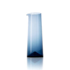Carafe conique en verre recyclé bleu 26 cm