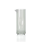 Carafe cylindrique en verre gris fumé avec bec pincé et creux de prise