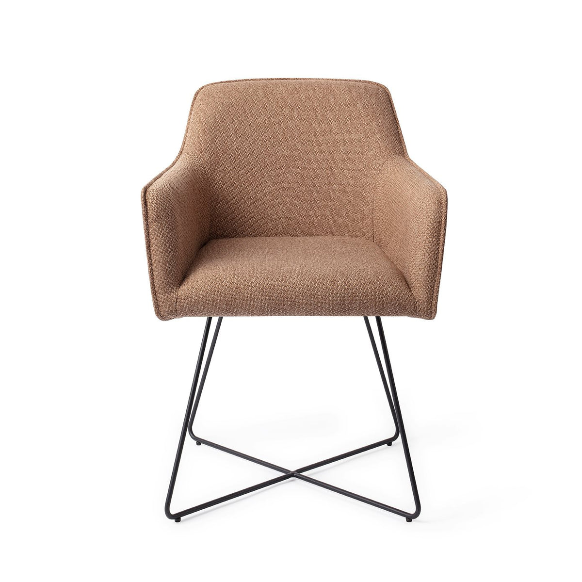 Chaise de salle à manger Hofu caramel sur piètement luge croisé noir vue de face accoudoirs dans le prolongement du dossier
