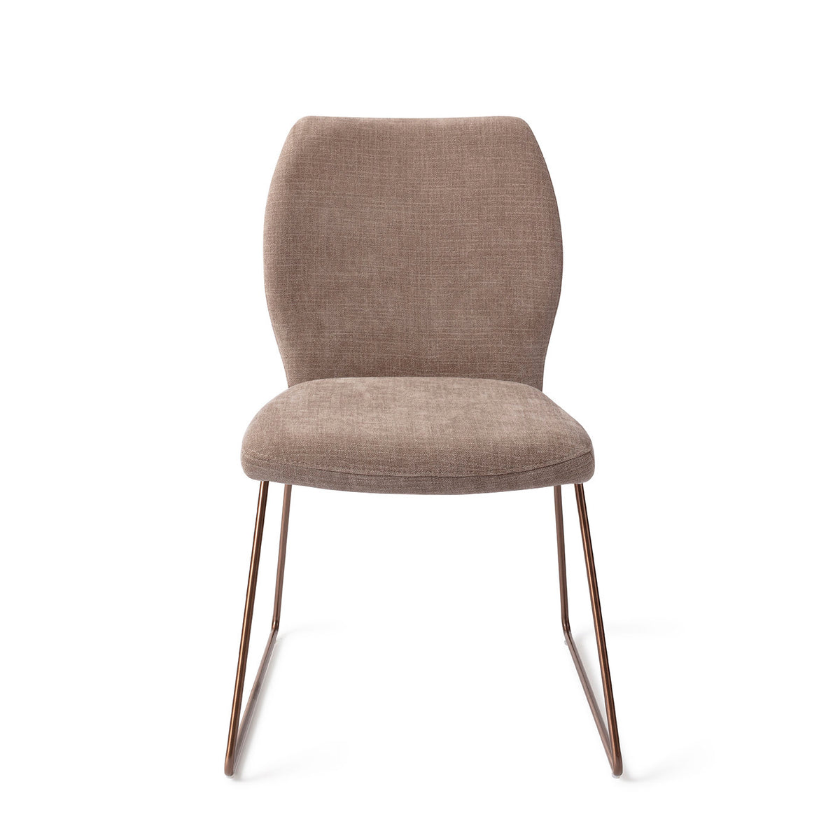 Chaise de salle à manger Ikata taupe sur piètement luge cuivré vue de face dossier galbé et assise rembourrée