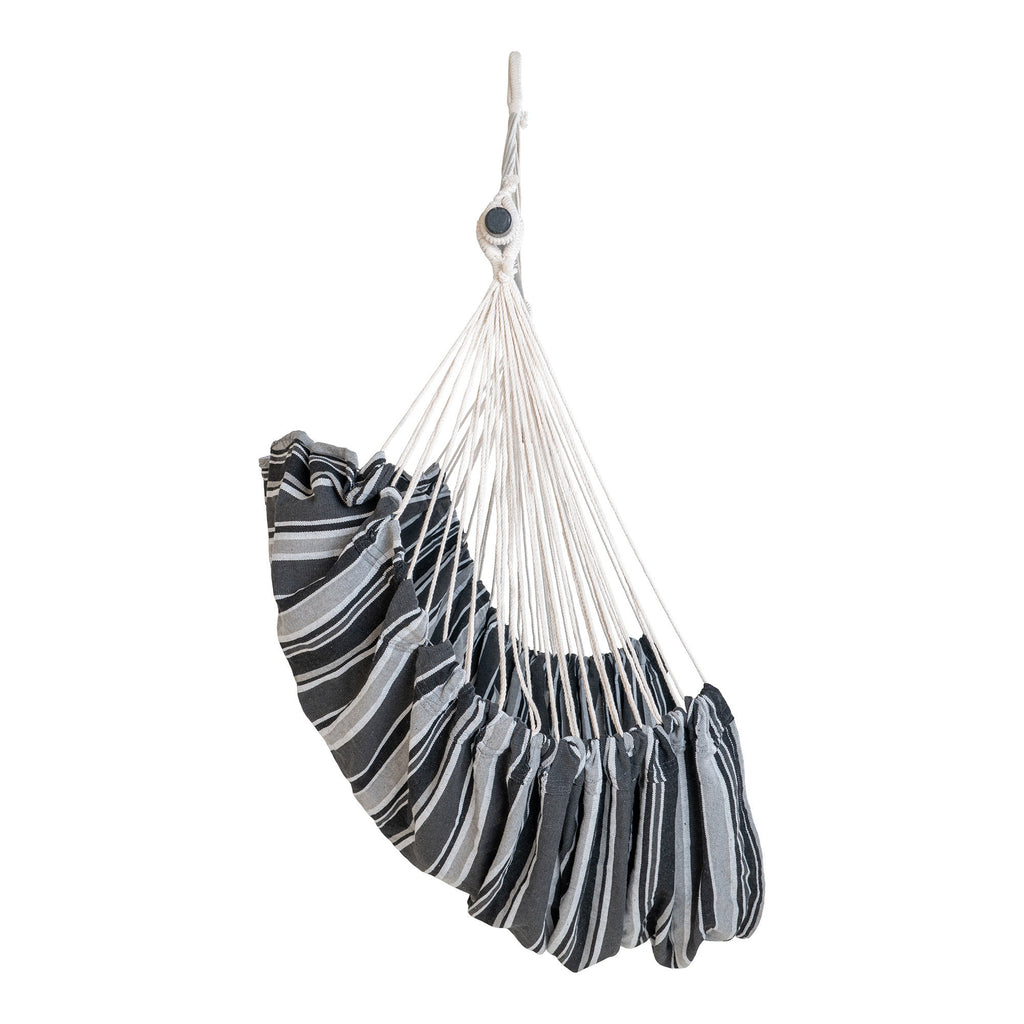 Détail cordes coton tressé naturel et système d'attache unique de la chaise hamac Lamia