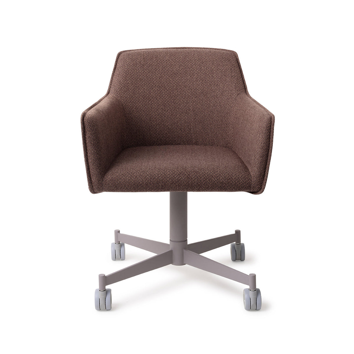 Chaise Hofu chocolat sur piètement à roulettes gris vue de face coque enveloppante et accoudoirs intégrés