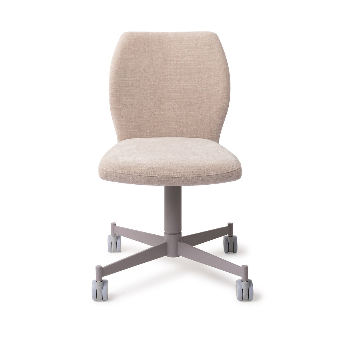 Chaise Ikata sable sur piètement à roulettes gris vue de face dossier galbé et assise rembourrée