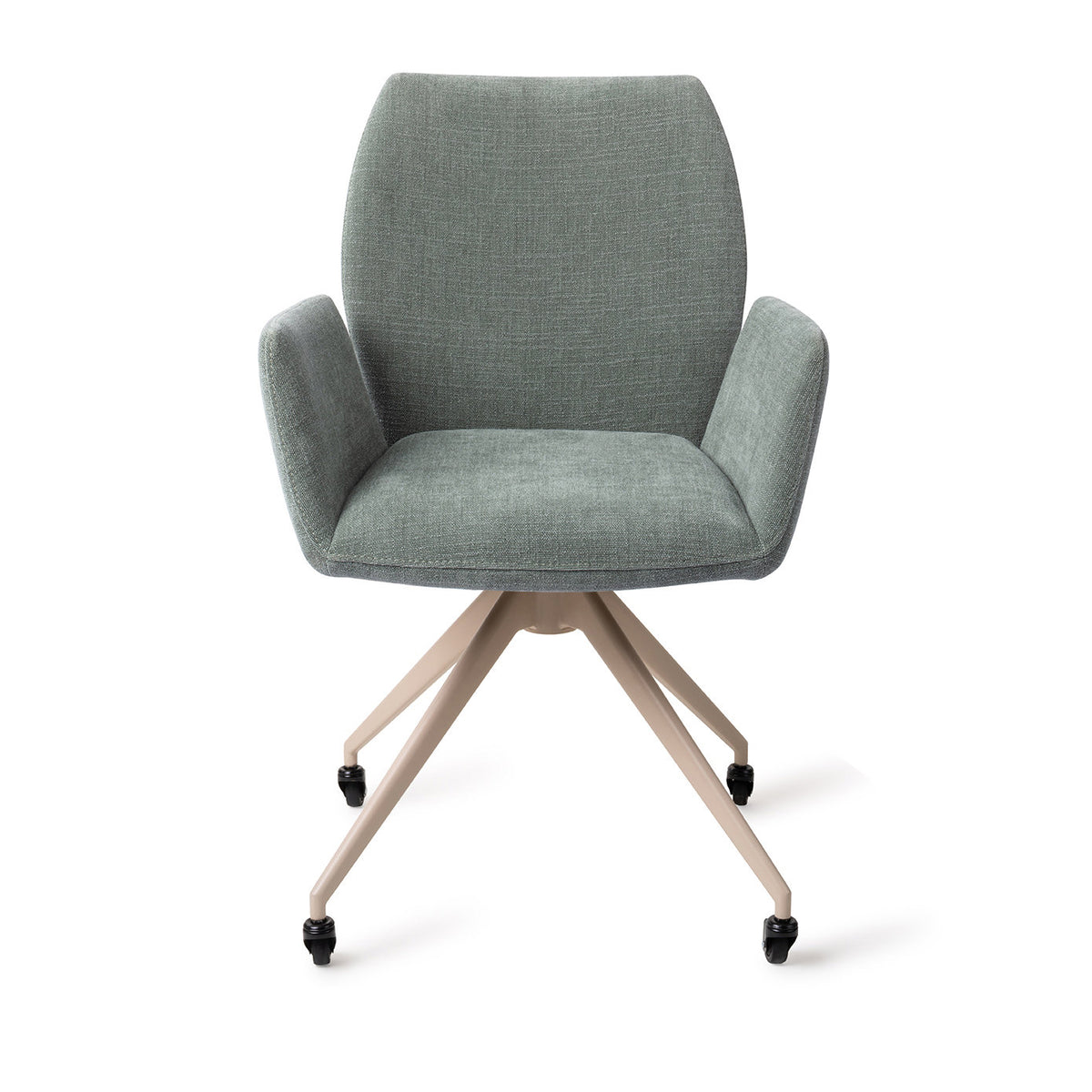 Chaise Misaki vert sauge sur piètement beige à quatre pieds et roulettes vue de face avec ses accoudoirs détachés du dossier