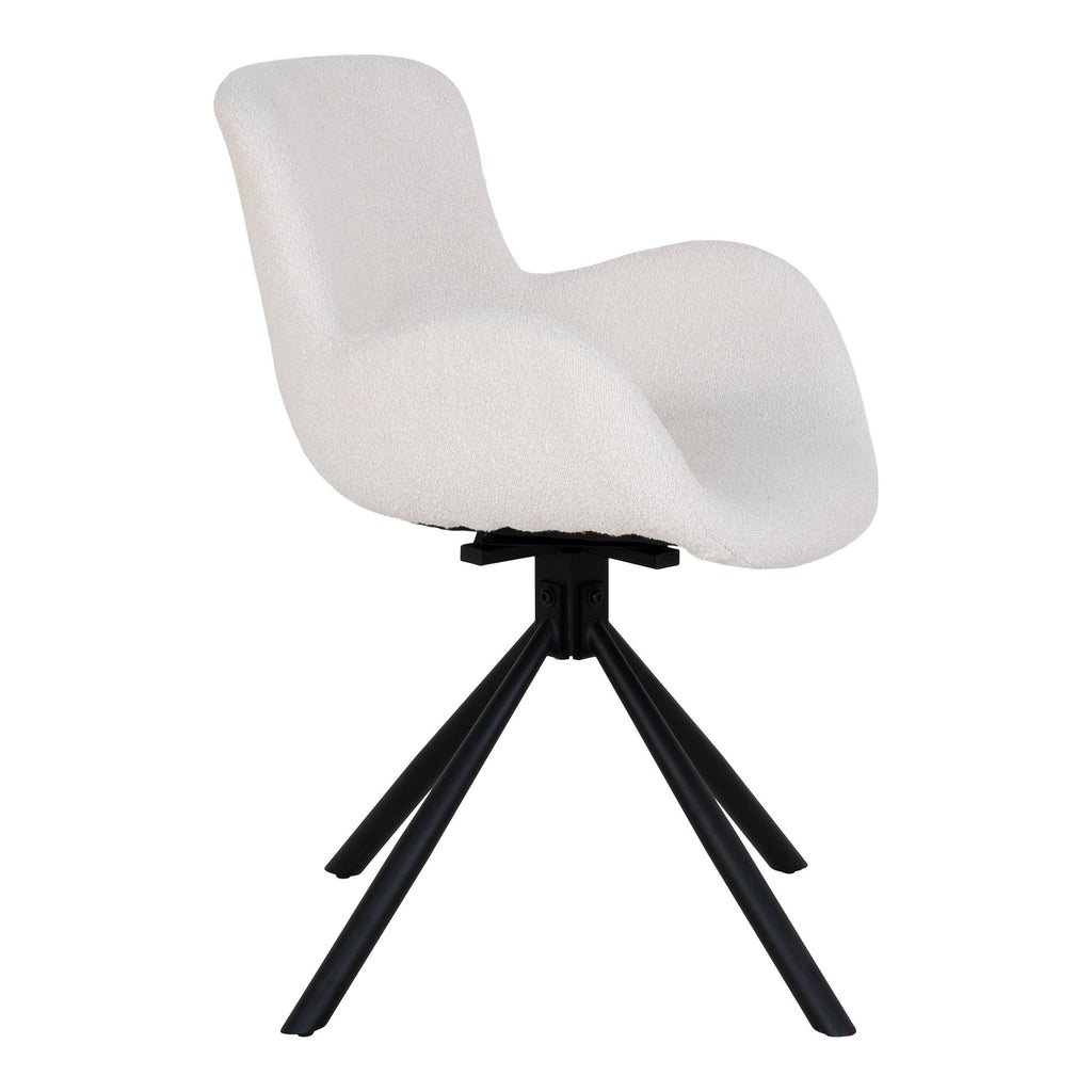 Chaise de table Amorim pivotante bouclé blanc cassé vue de profil courbes fluides pied étoile noir