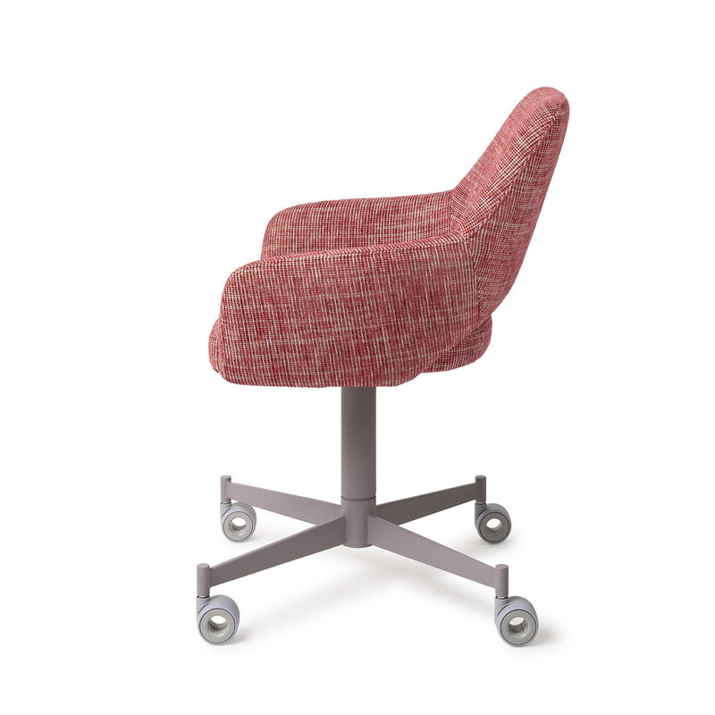 Dimensions Chaise Yanai tissu pied central à roulettes
