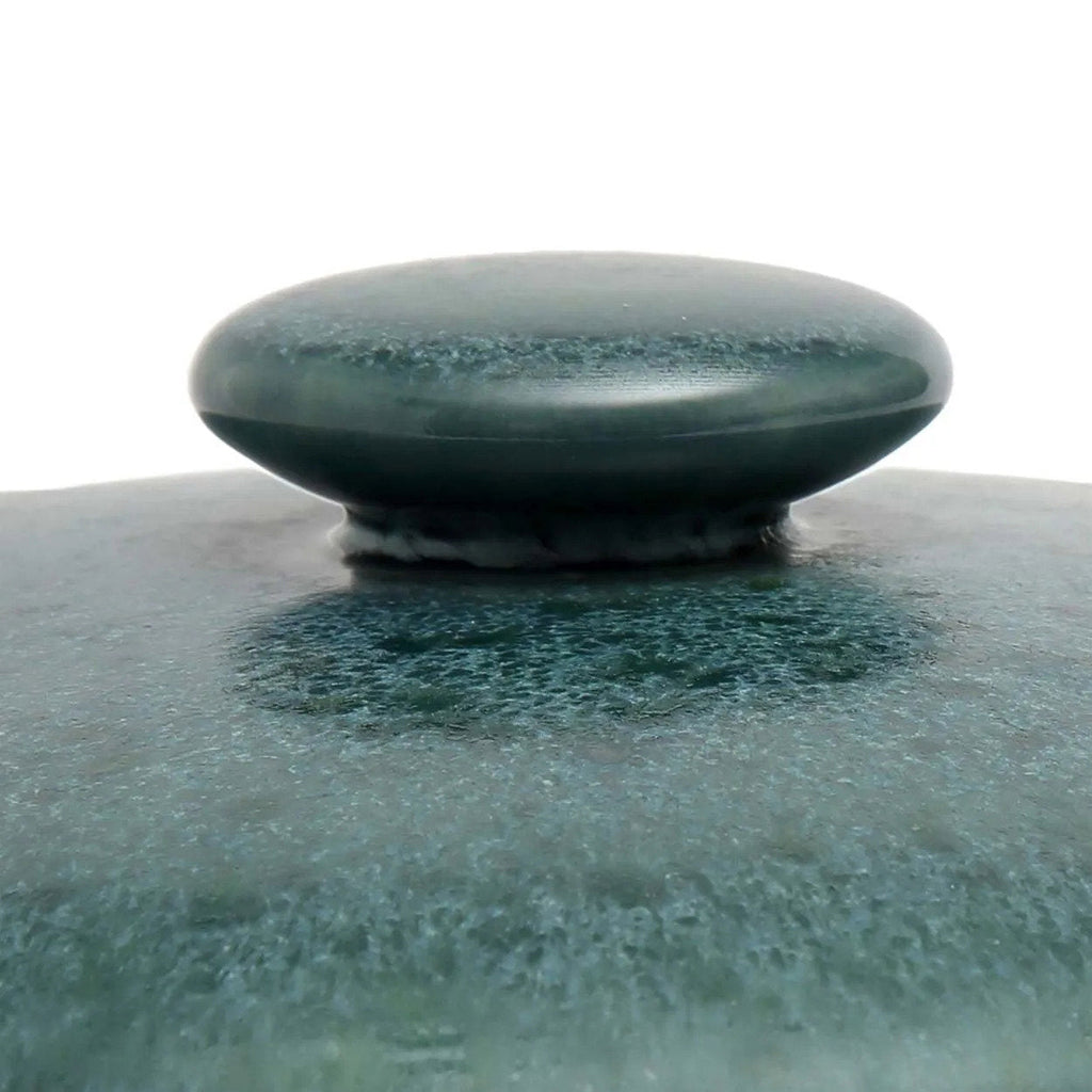 Cocotte basse en grès émaillé vert bleuté 25 cm, vue 4