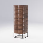 Commode Touch en noyer vue de trois quarts