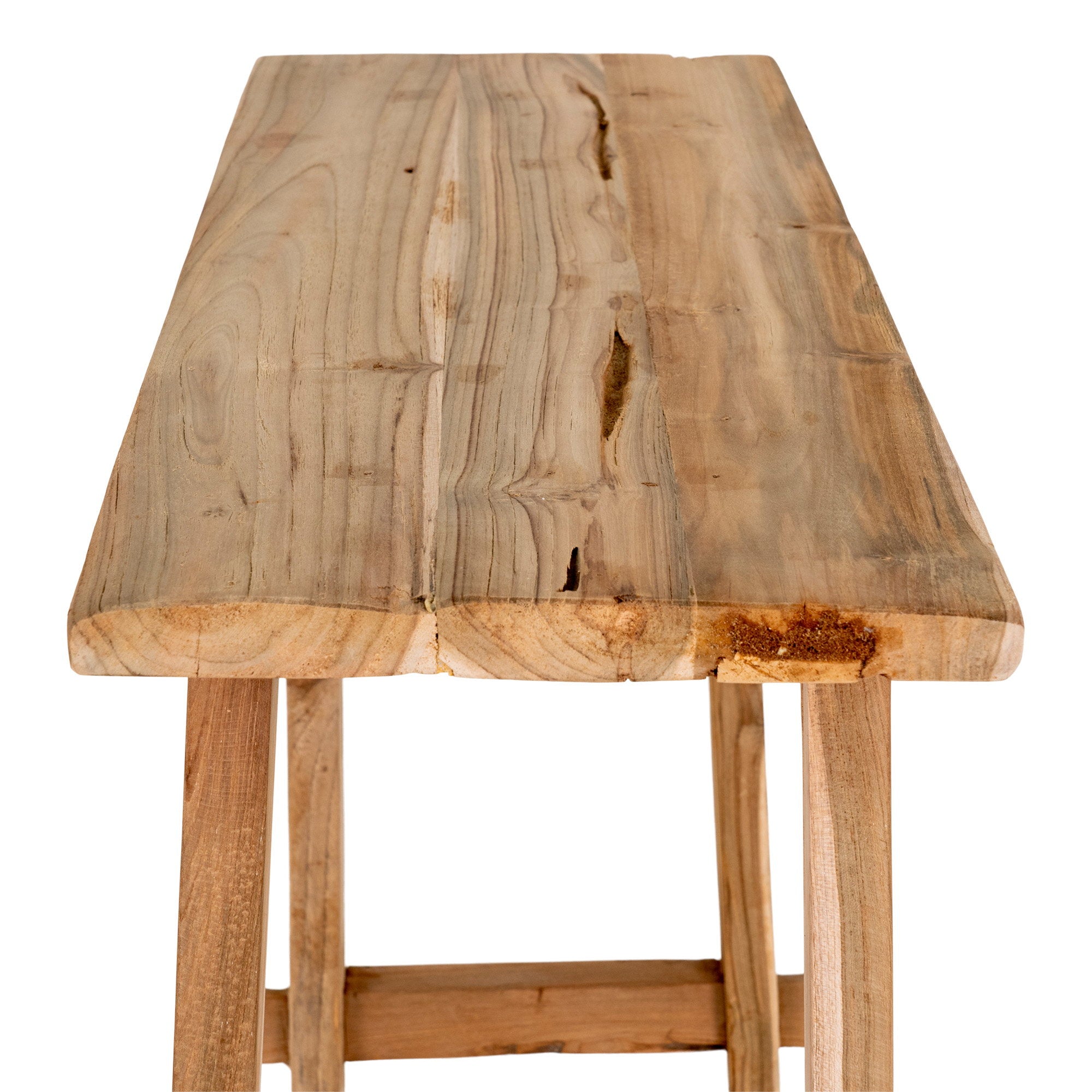Détail plateau teck recyclé console Girona veinures naturelles nœuds surface brute